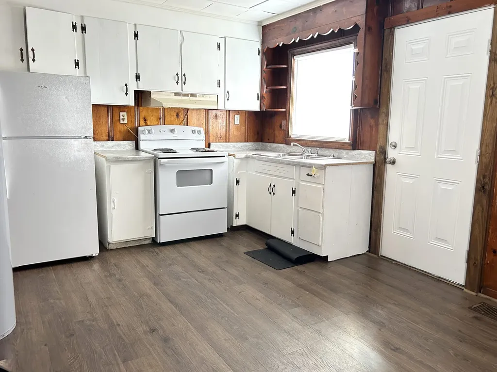130 E Broadway Street Winchester KY 40391