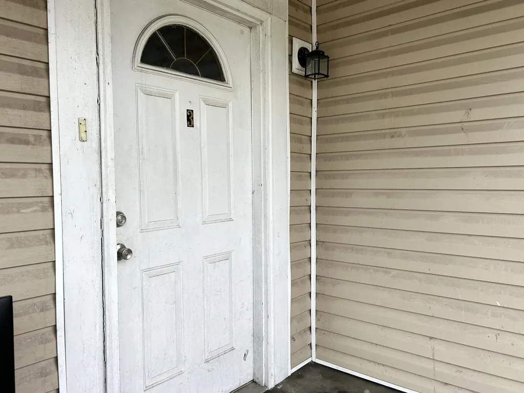 130 E Broadway Street Winchester KY 40391