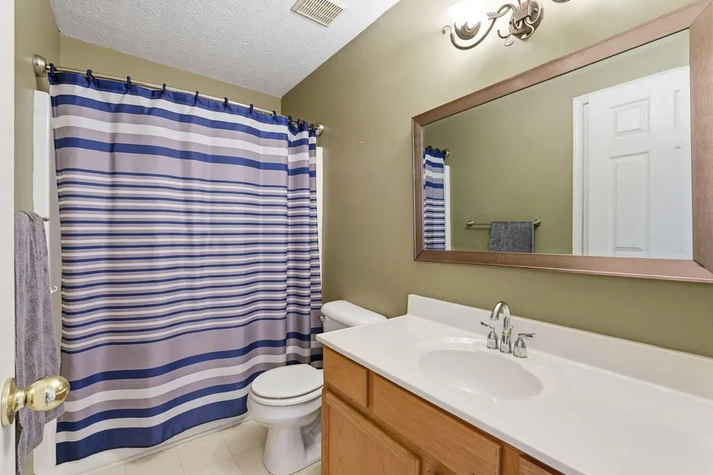 944 Fieldstone Way Richmond KY 40475