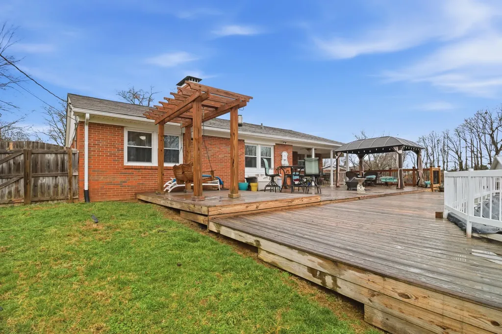 456 Blackfoot Trail Frankfort KY 40601