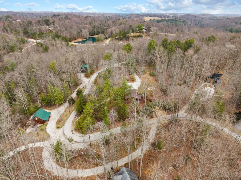 193 Suzanna Arch Drive Campton KY 41301