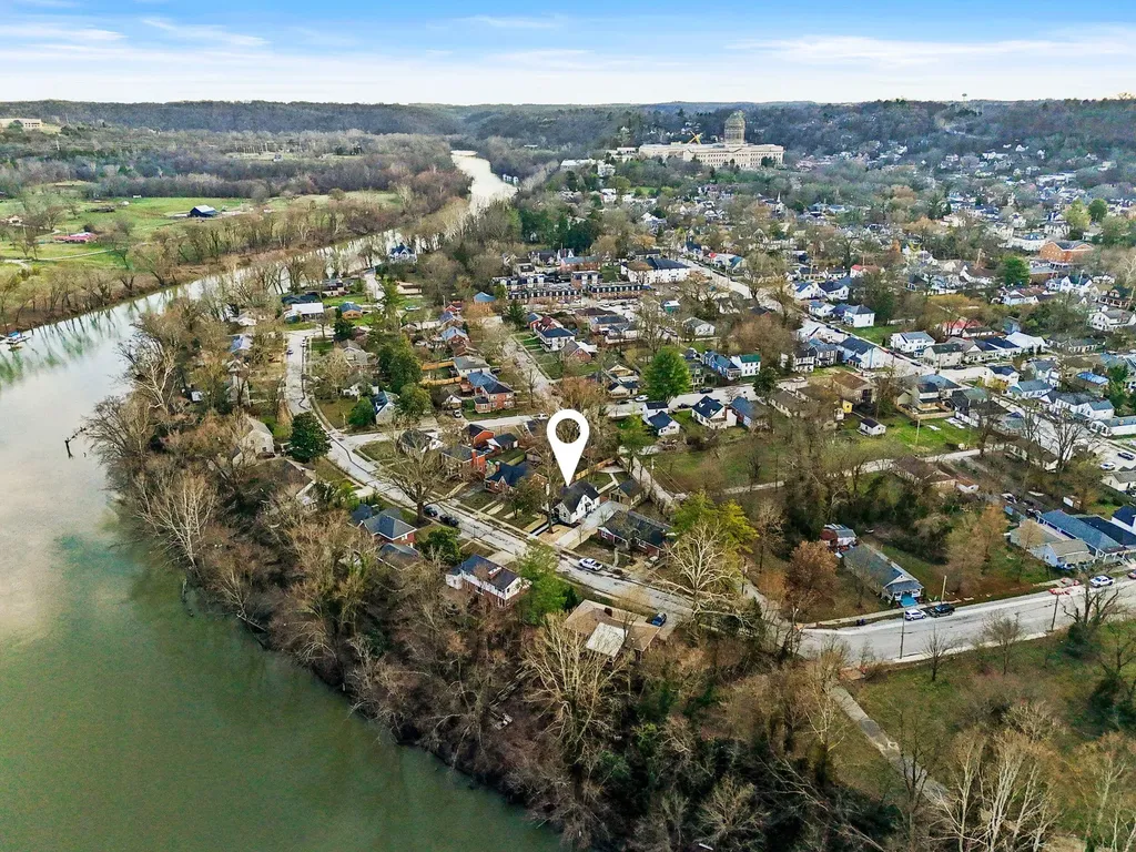202 Paul Sawyier Drive Frankfort KY 40601