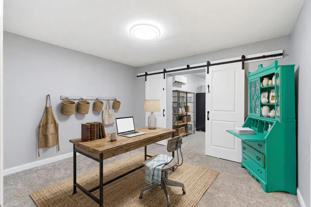 1209 Hansborough Road Cecillia KY 42724