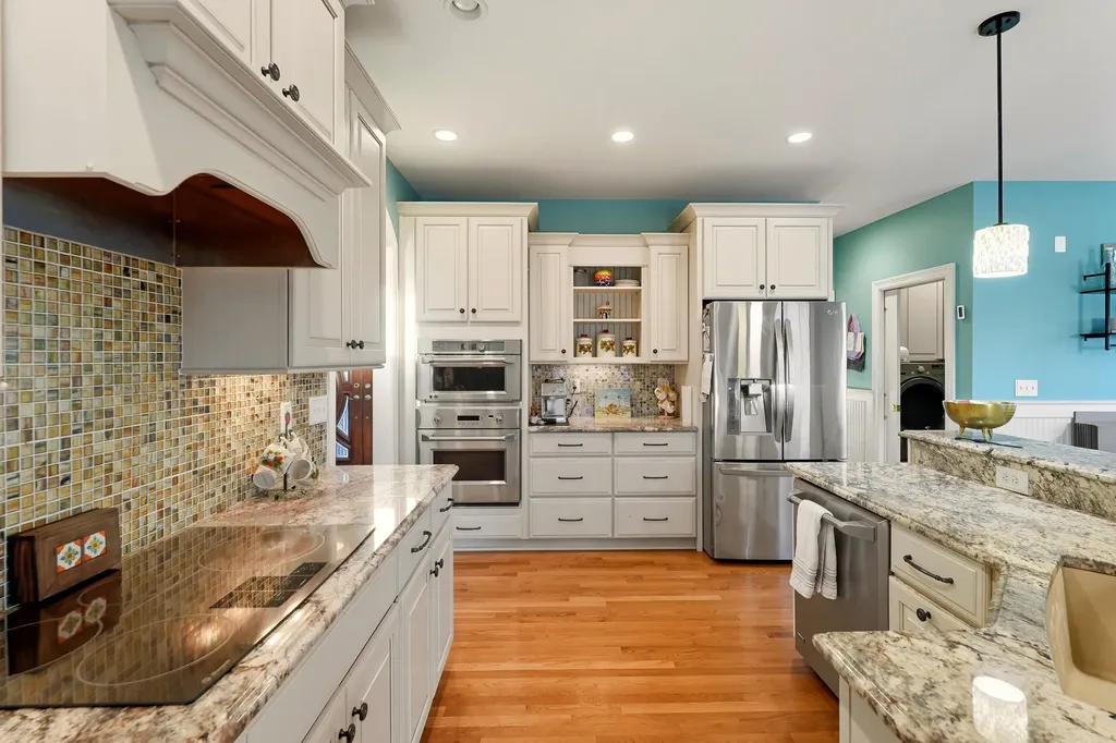 8606 Binnacle Court Louisville KY 40220