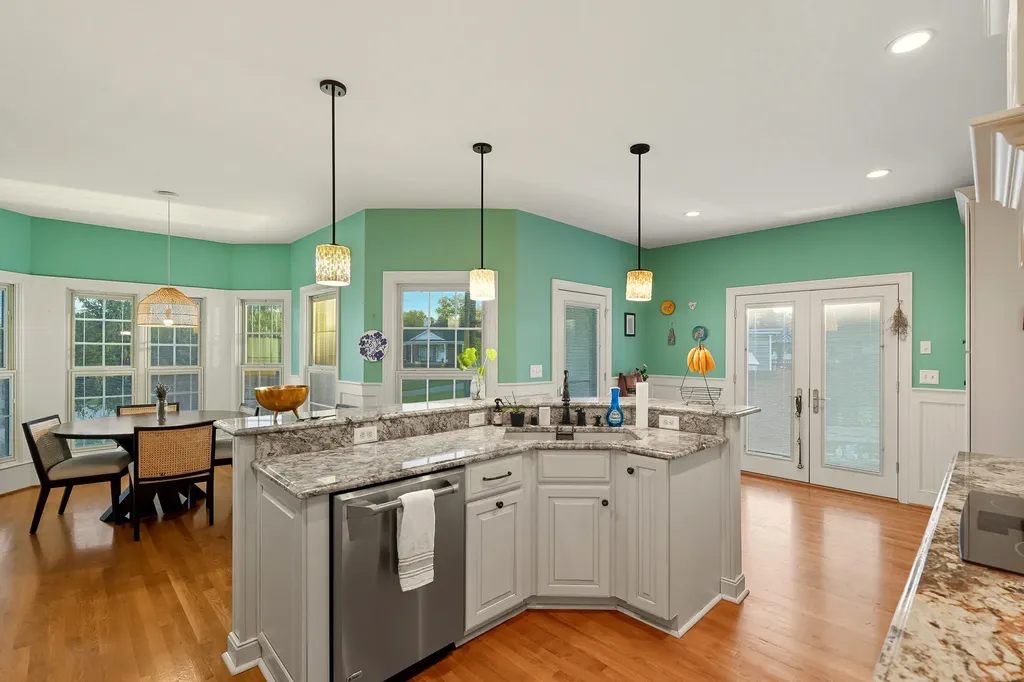 8606 Binnacle Court Louisville KY 40220