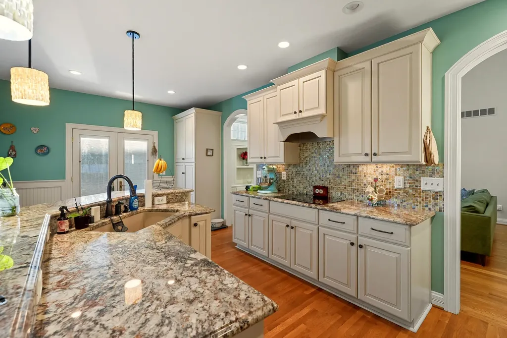 8606 Binnacle Court Louisville KY 40220