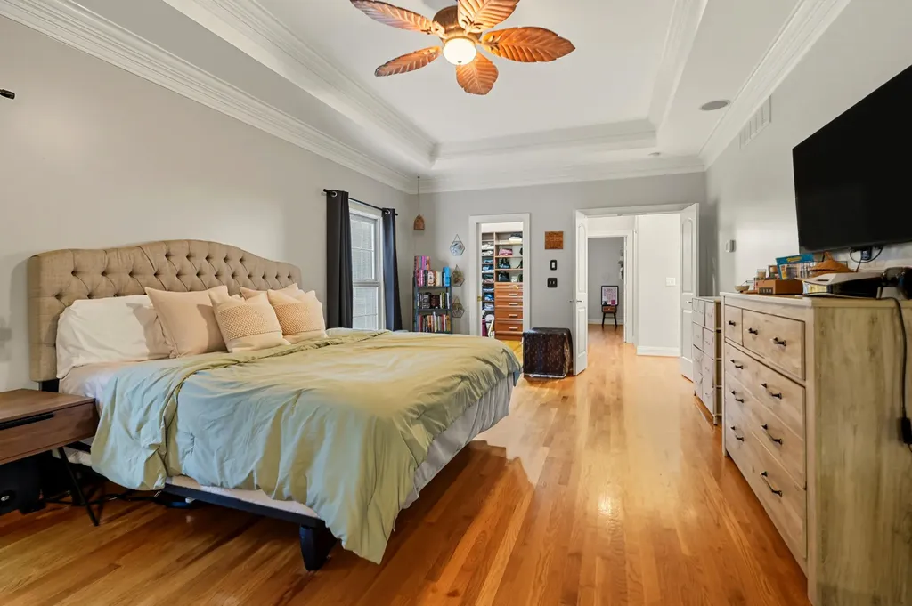 8606 Binnacle Court Louisville KY 40220