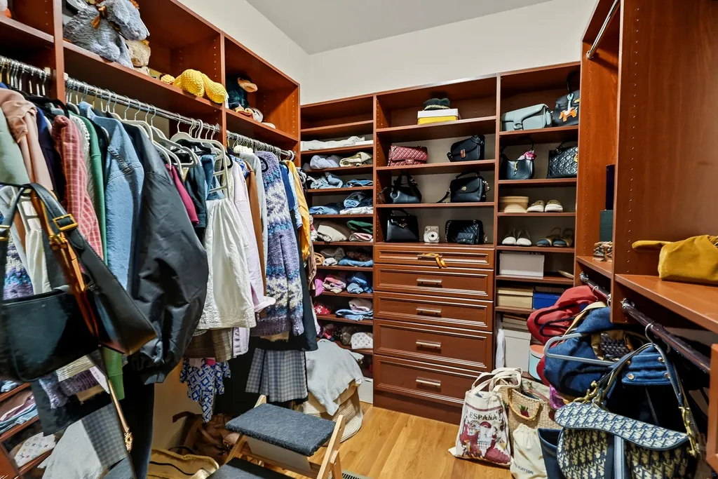 8606 Binnacle Court Louisville KY 40220