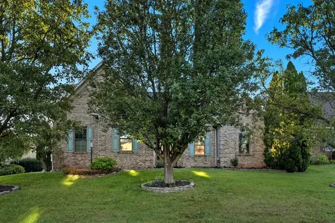 8606 Binnacle Court Louisville KY 40220