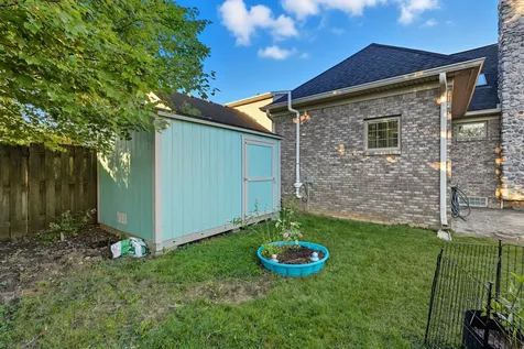 8606 Binnacle Court Louisville KY 40220