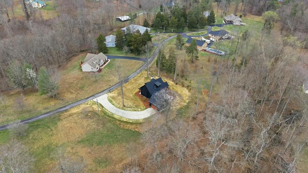 255 Lantern Way Jamestown KY 42629