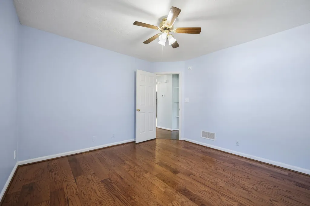 121 Plantation Drive Lawrenceburg KY 40342