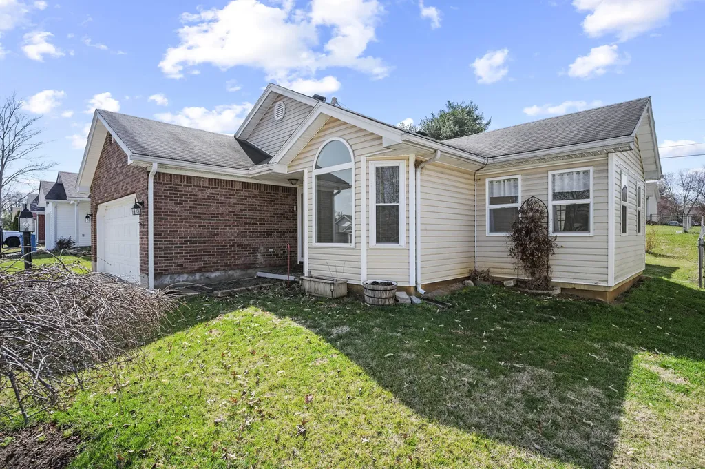121 Plantation Drive Lawrenceburg KY 40342