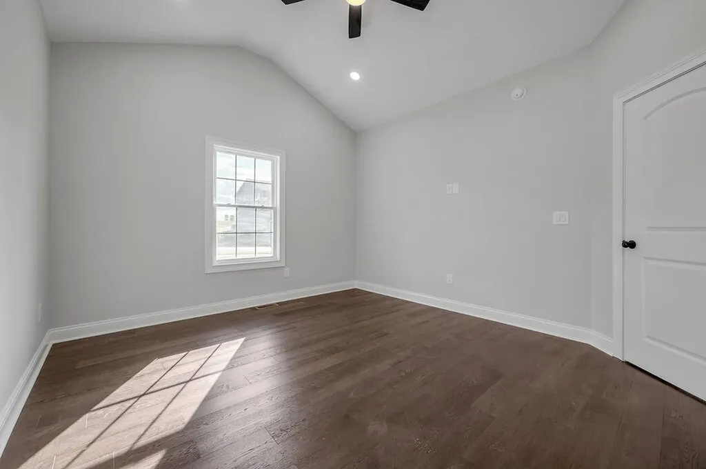 109 Linzi Way Paris KY 40361