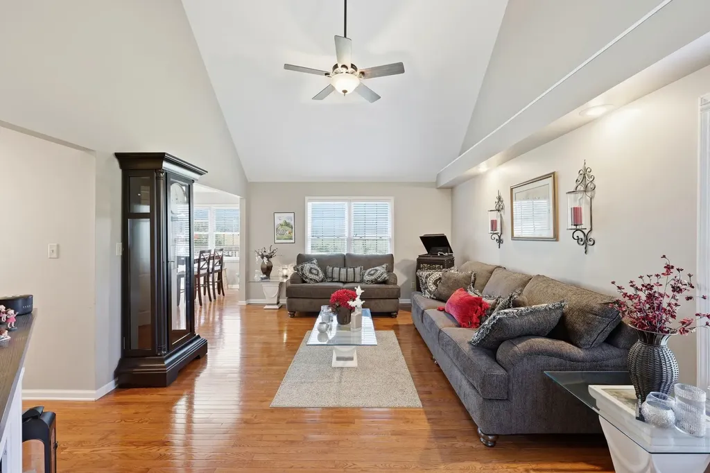 925 Medley Drive Richmond KY 40475