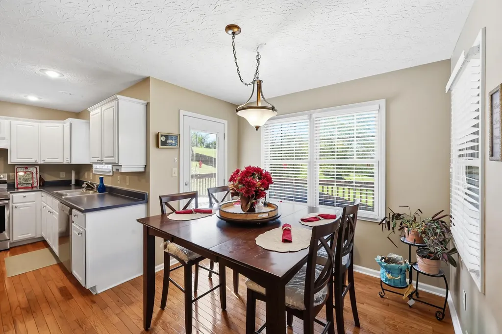 925 Medley Drive Richmond KY 40475