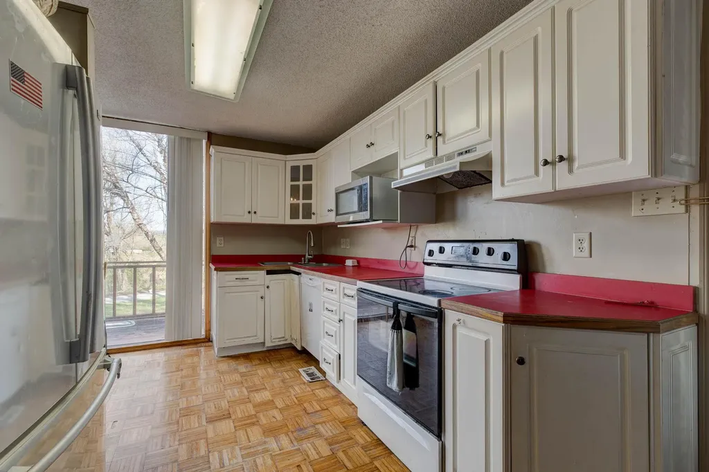 196 Twin Meadows Road Booneville KY 41314