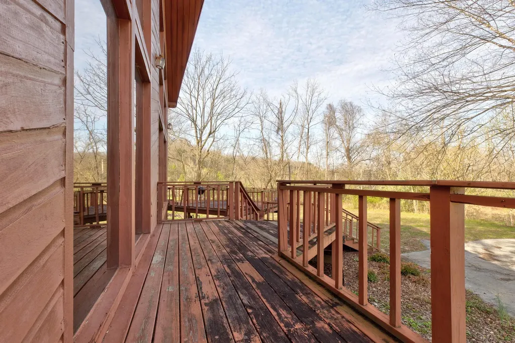 196 Twin Meadows Road Booneville KY 41314