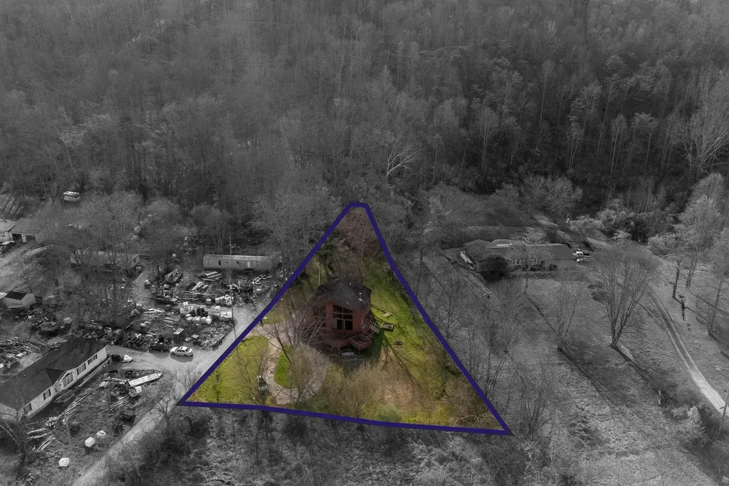 196 Twin Meadows Road Booneville KY 41314