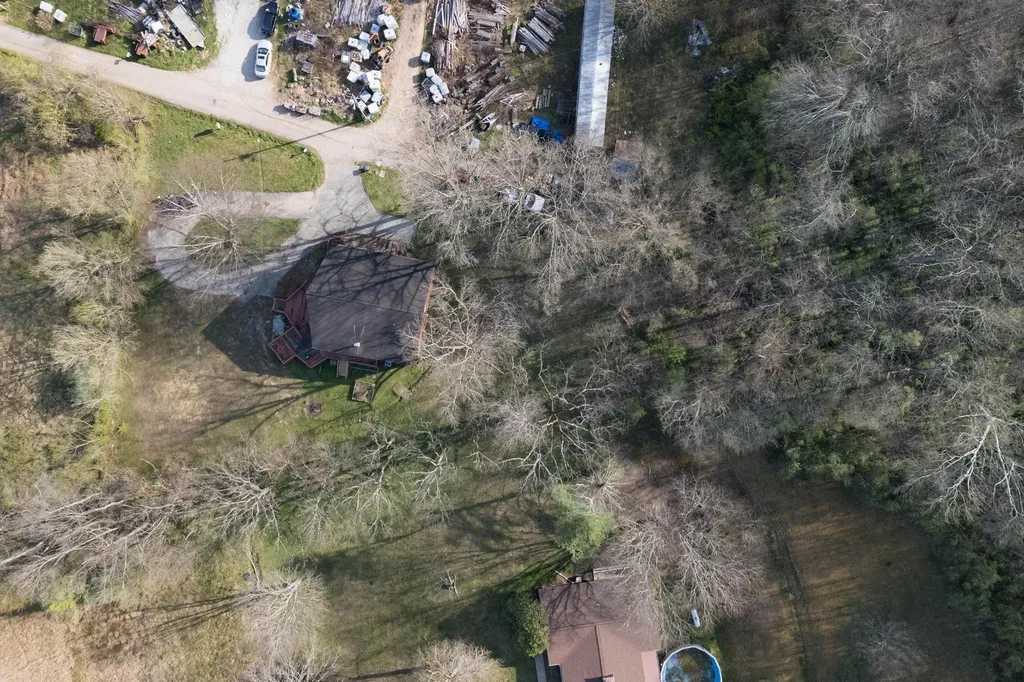 196 Twin Meadows Road Booneville KY 41314