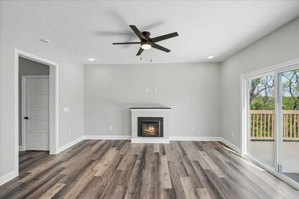 318 Blue Spruce Drive Frankfort KY 40601