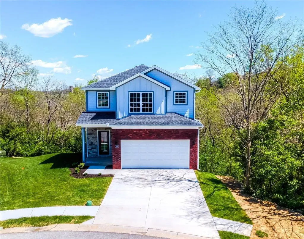 318 Blue Spruce Drive Frankfort KY 40601