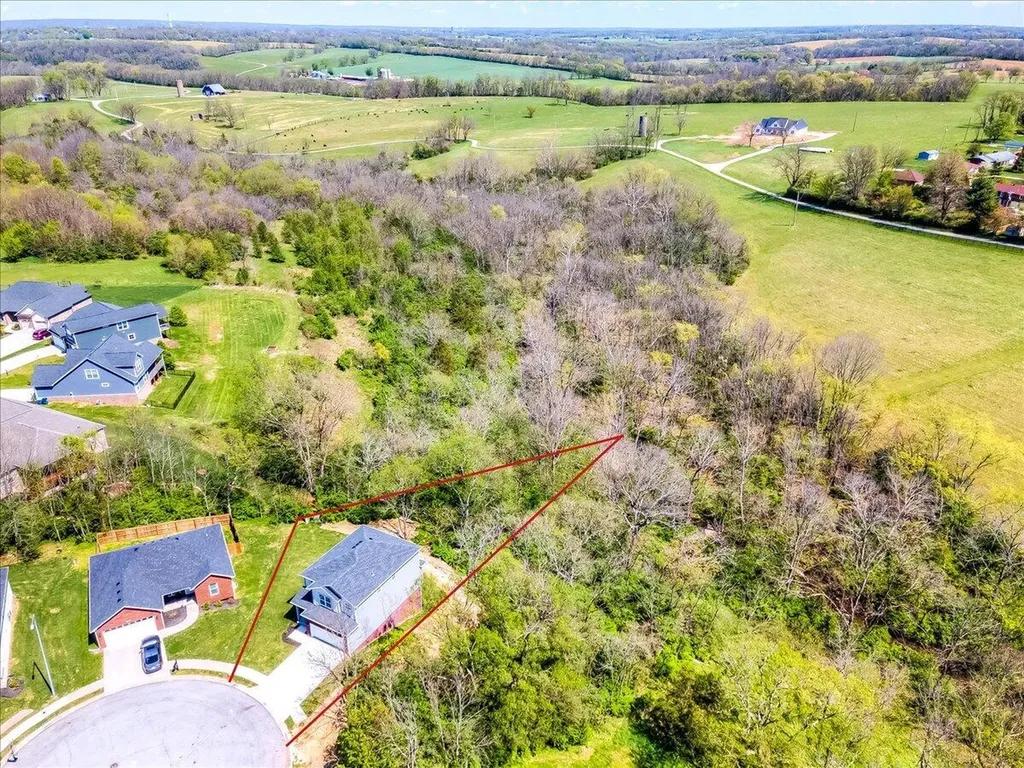 318 Blue Spruce Drive Frankfort KY 40601