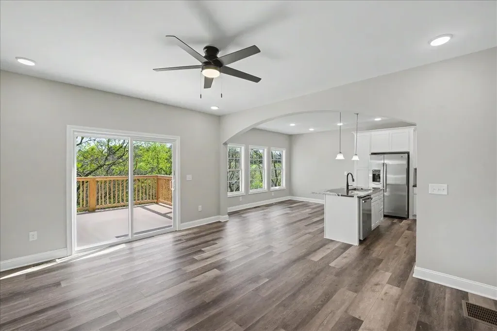 318 Blue Spruce Drive Frankfort KY 40601