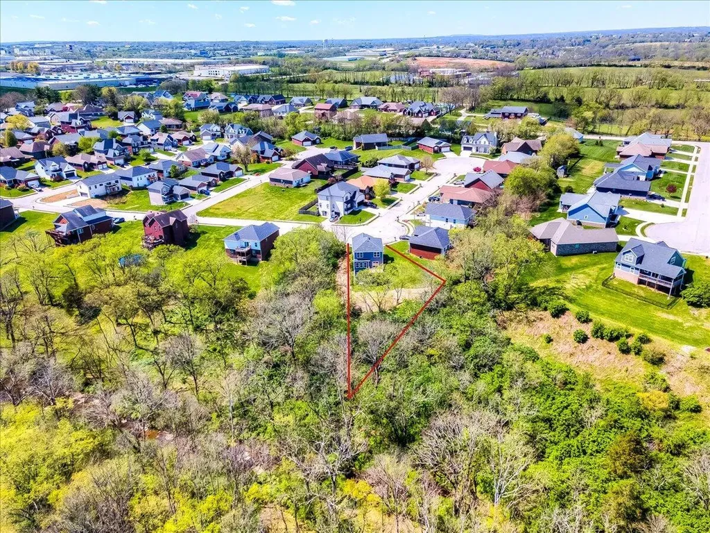 318 Blue Spruce Drive Frankfort KY 40601