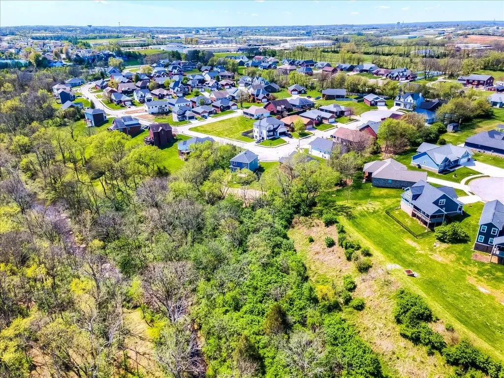 318 Blue Spruce Drive Frankfort KY 40601