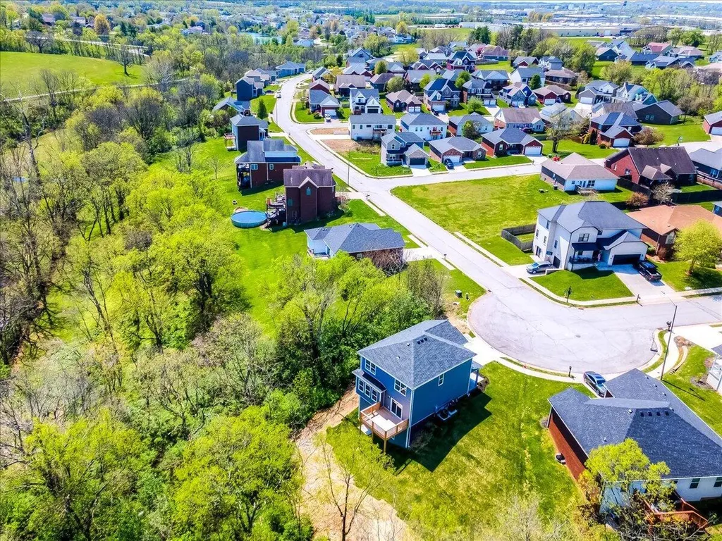 318 Blue Spruce Drive Frankfort KY 40601