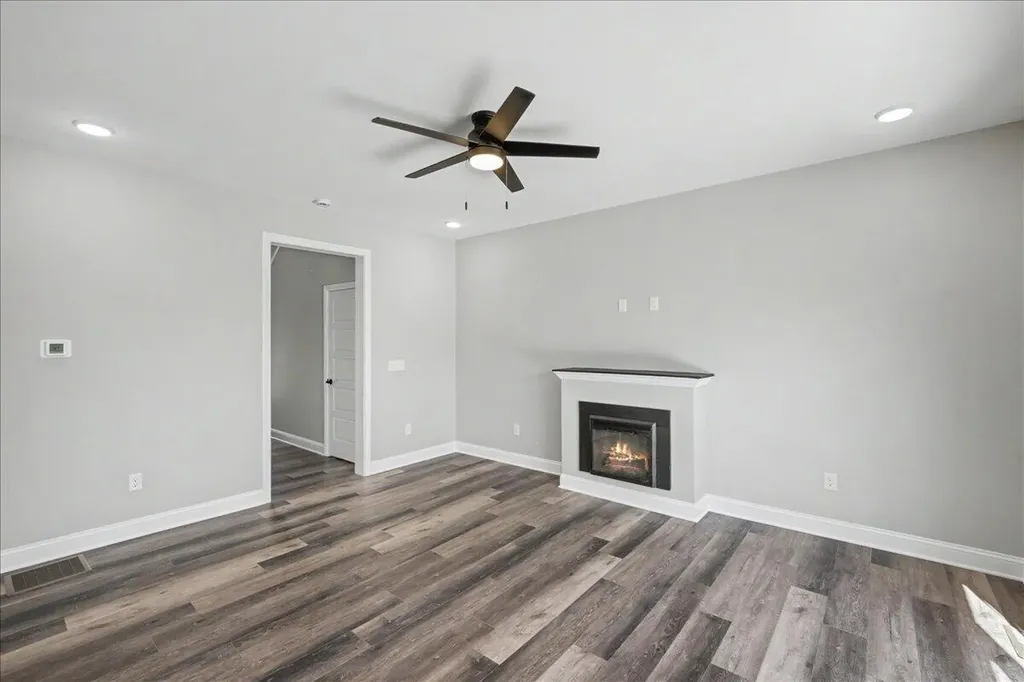 318 Blue Spruce Drive Frankfort KY 40601