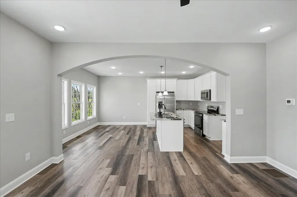 318 Blue Spruce Drive Frankfort KY 40601