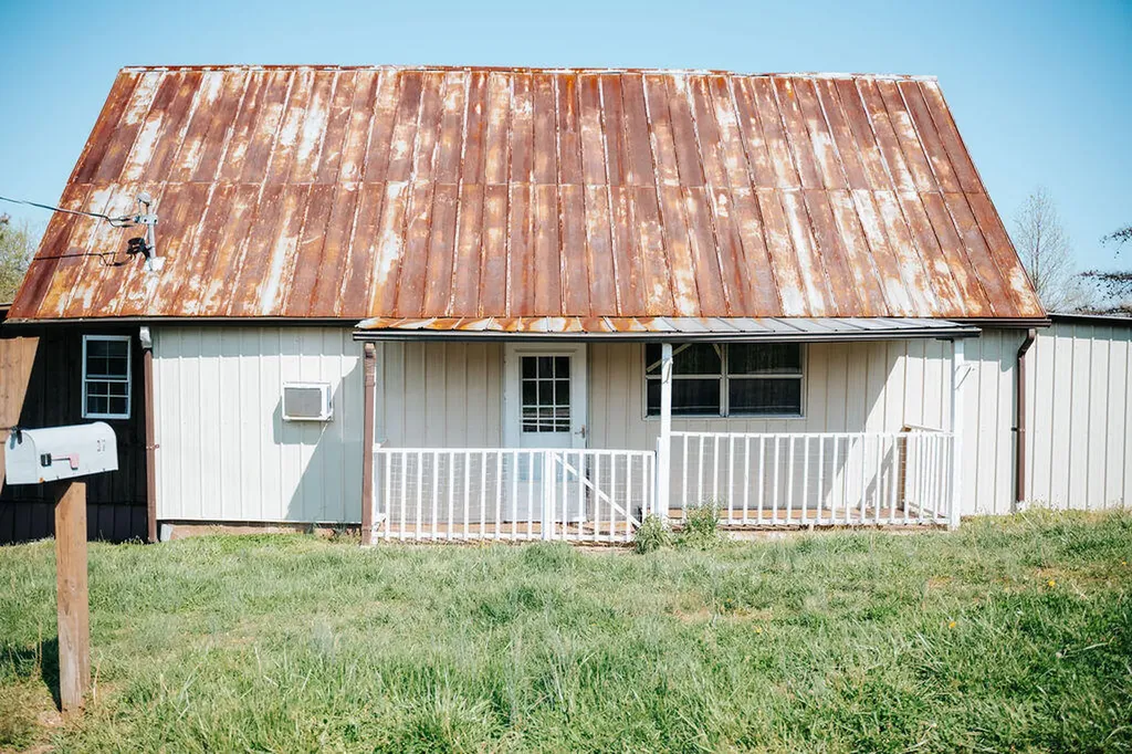 37 Turkey Ridge Road Wellington KY 40387