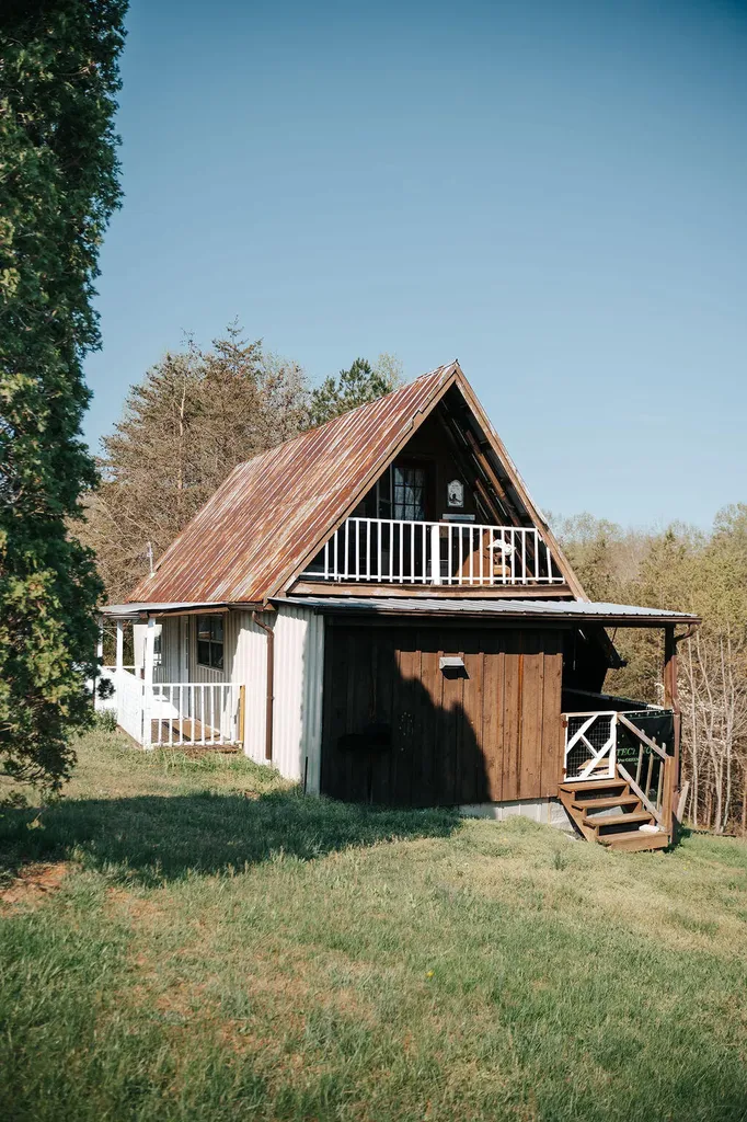 37 Turkey Ridge Road Wellington KY 40387