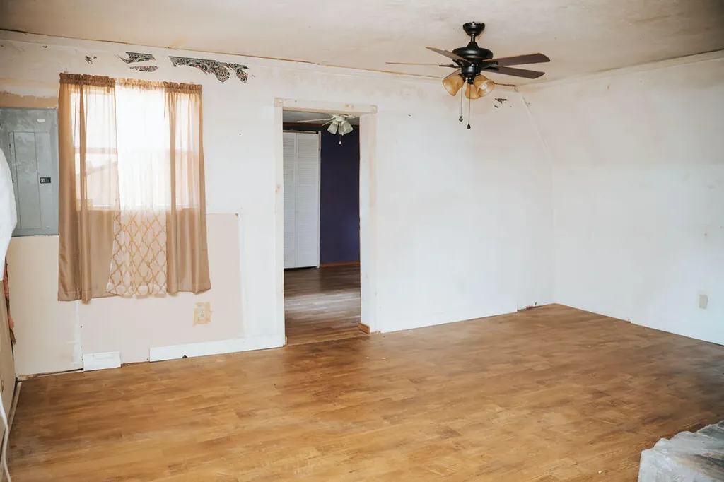 37 Turkey Ridge Road Wellington KY 40387