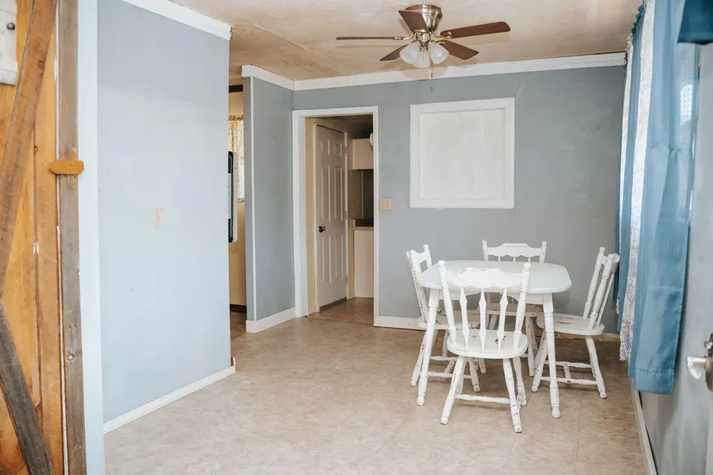 37 Turkey Ridge Road Wellington KY 40387