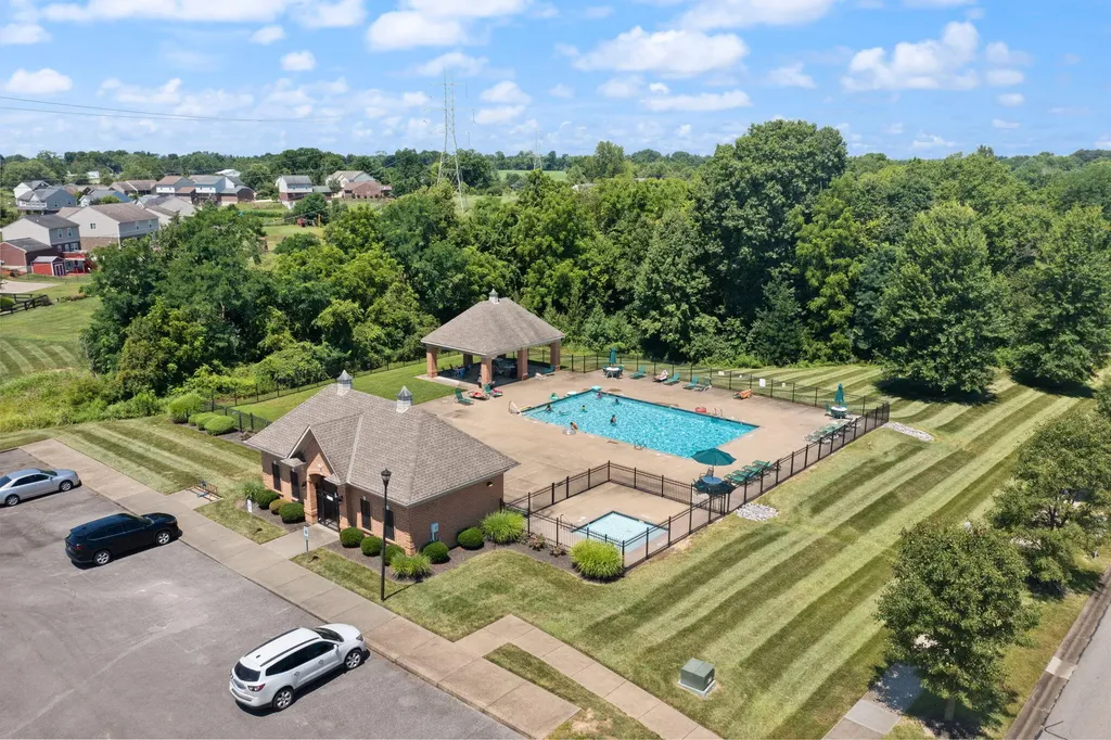 6253 Browning Trail Burlington KY 41005