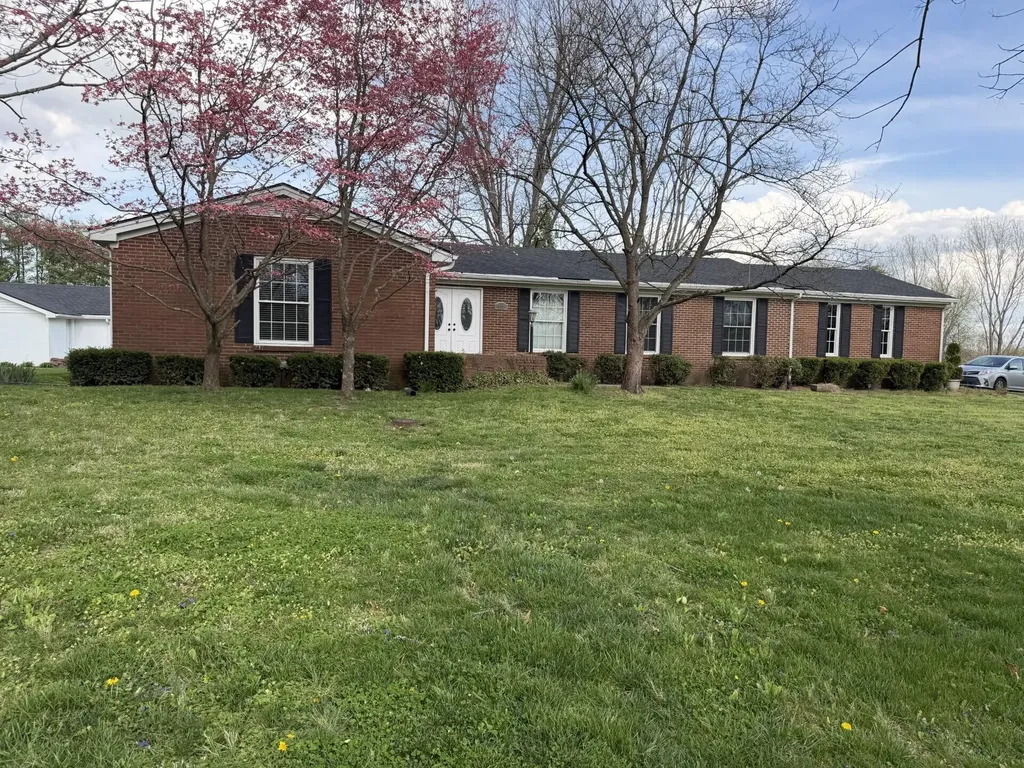 110 Pineur Road Richmond KY 40475