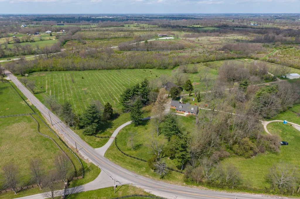 3600 Briar Hill Road Lexington KY 40516