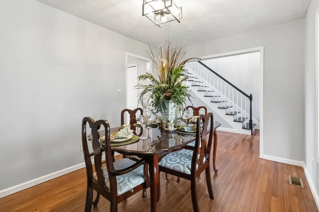 188 Dogwood Hill London KY 40741