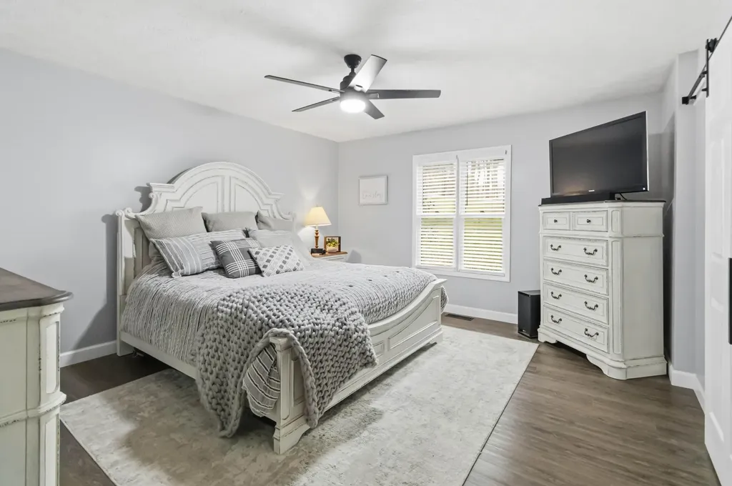 188 Dogwood Hill London KY 40741