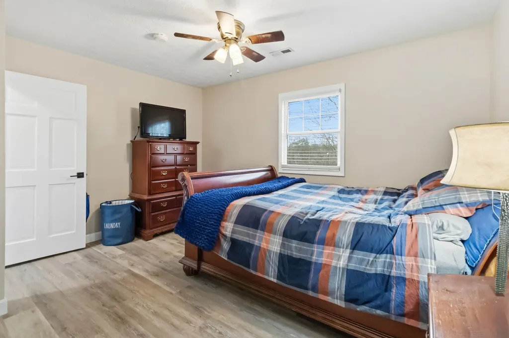 188 Dogwood Hill London KY 40741