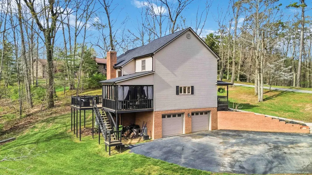 188 Dogwood Hill London KY 40741
