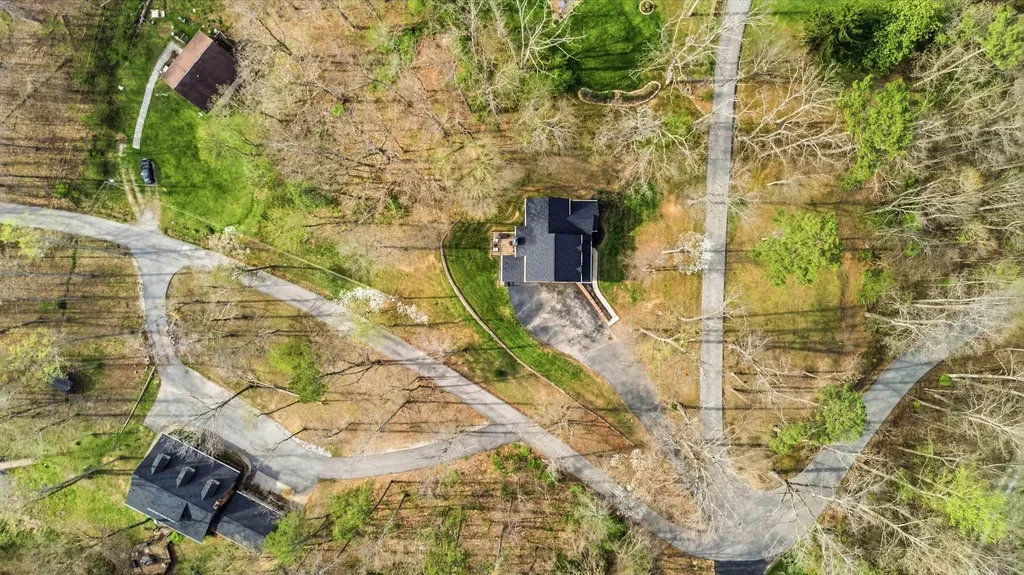 188 Dogwood Hill London KY 40741