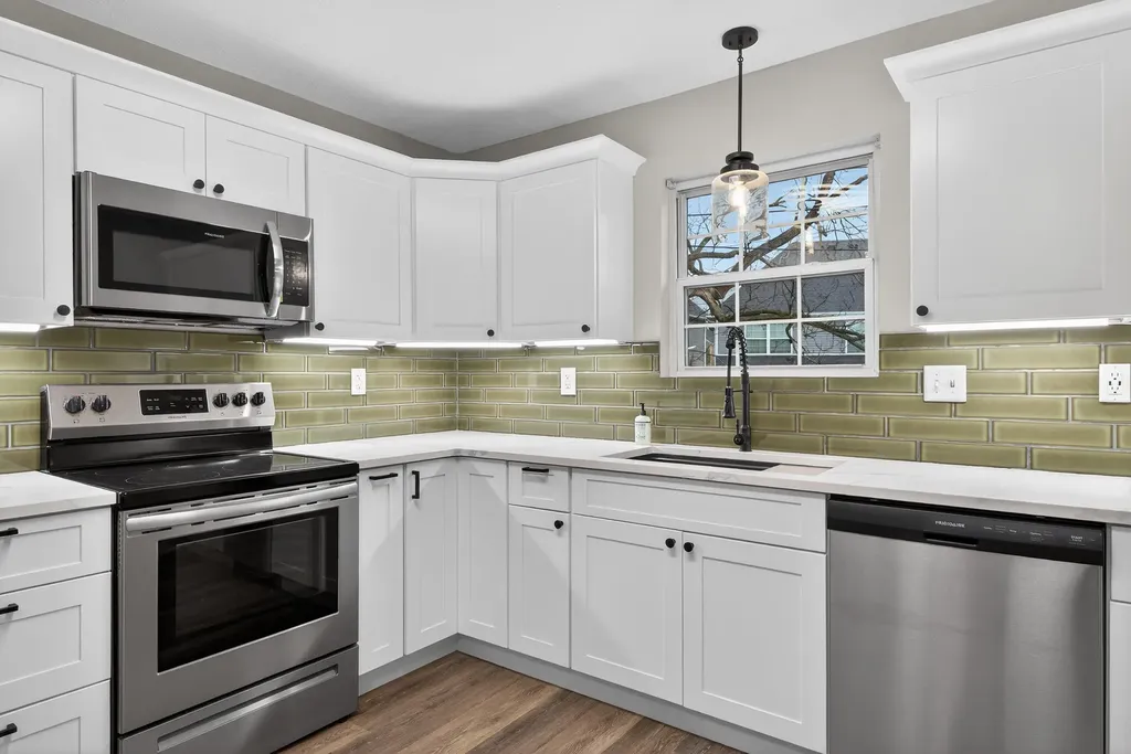 2393 English Station Drive Lexington KY 40514