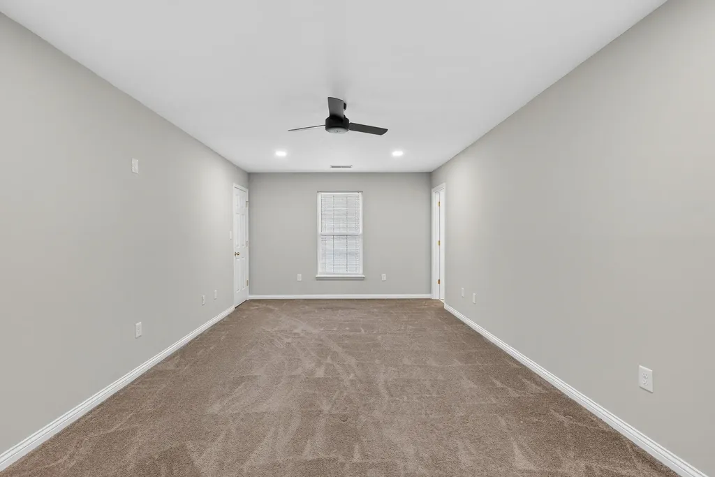 2393 English Station Drive Lexington KY 40514