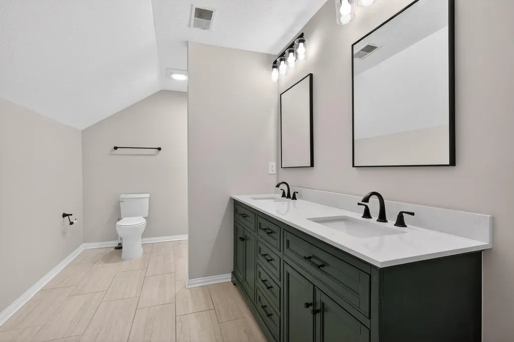 2393 English Station Drive Lexington KY 40514