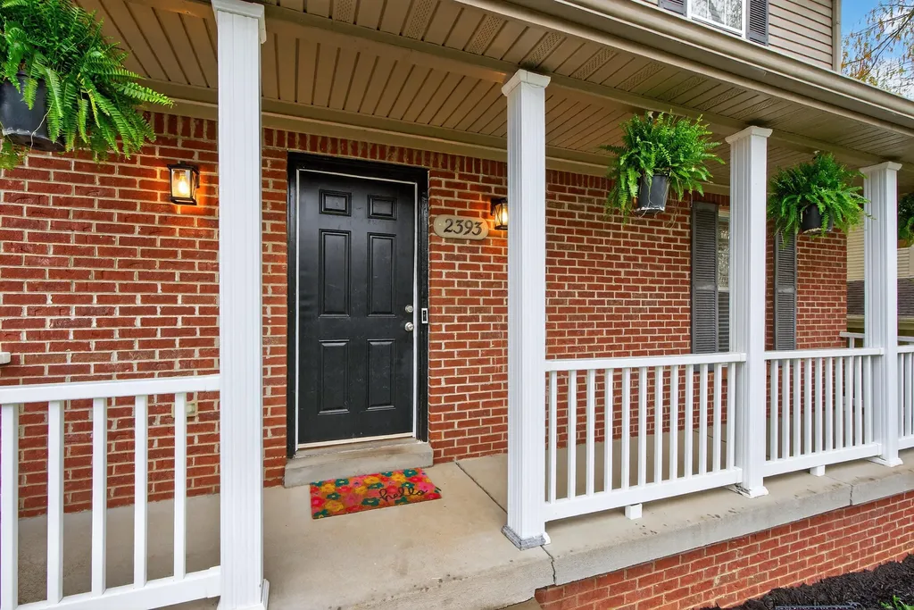 2393 English Station Drive Lexington KY 40514