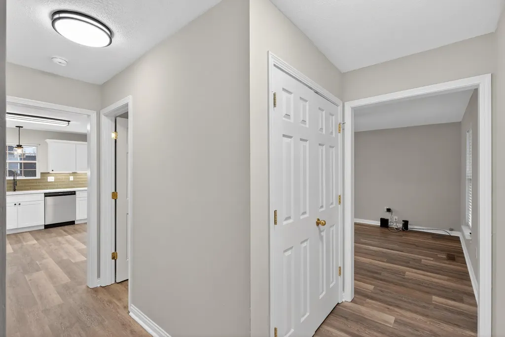 2393 English Station Drive Lexington KY 40514